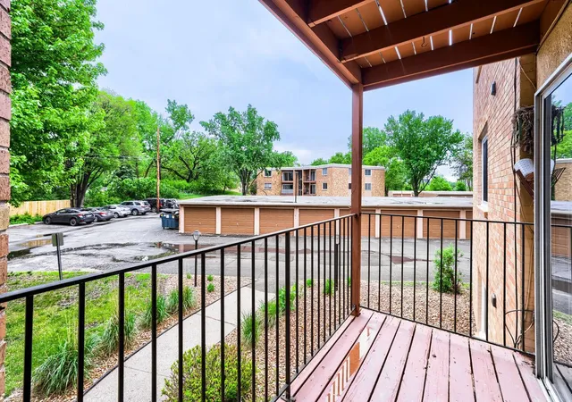 2nd image of 9141 Hwy 55, Golden Valley, MN 55427