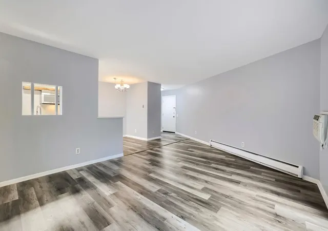 4th image of 9141 Hwy 55, Golden Valley, MN 55427