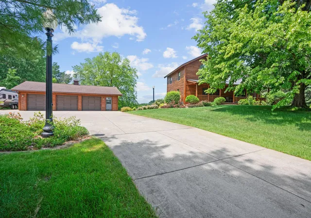 Homes for sale in Dayton, MN | 13831 Berkshire Ln, Dayton, MN 55327 | MLS# 7077421