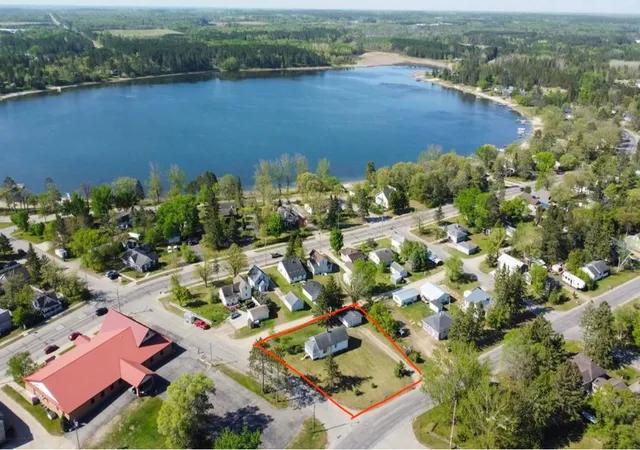 3rd image of 17 Balsam Ave Nw, Menahga, MN 56464 | MLS# 7077429