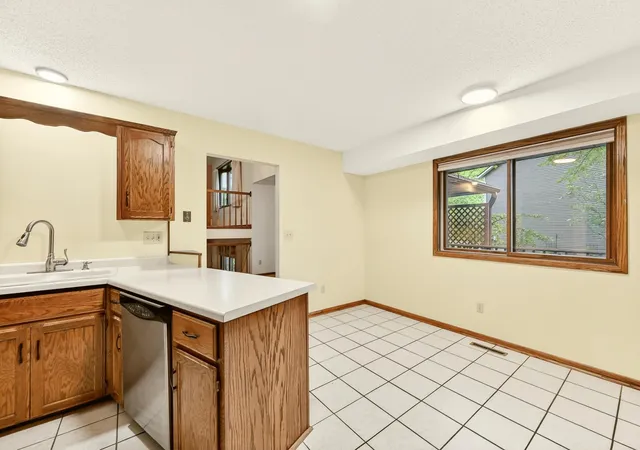 Homes for sale in Rochester, MN | 1814 Northern Heights Ln Ne, Rochester, MN 55906 | MLS# 7077440