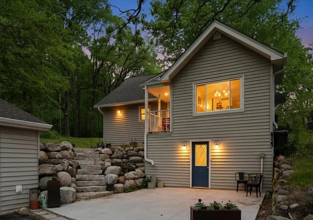 5th image of 425 County Road 19, Mound, MN 55364 | MLS# 7077513