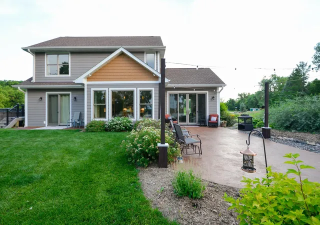 2nd image of 10608 Grunwald Ave Nw, Maple Lake, MN 55358 | MLS# 7077534