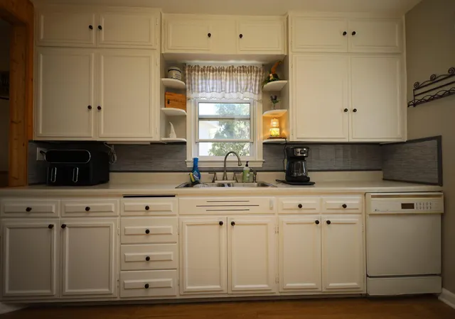 5th image of 15 2Nd St Se, Hillsboro, ND 58045 | MLS# 7077535