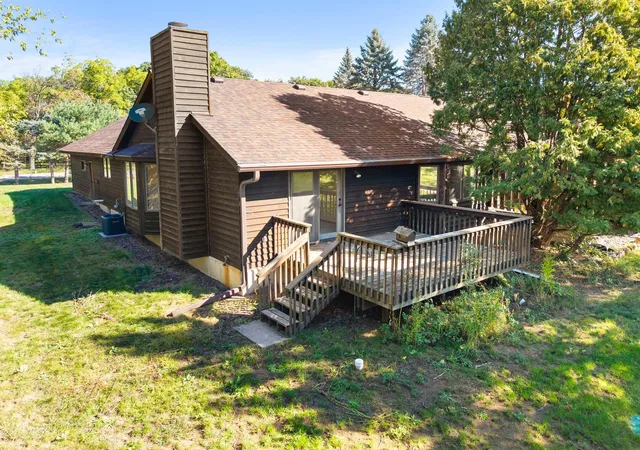Photo 3 of Sale Pending at 13221 285th Avenue Nw, Zimmerman, MN 55398 | MLS# 7077560 | Listing updated on 2026-10-02