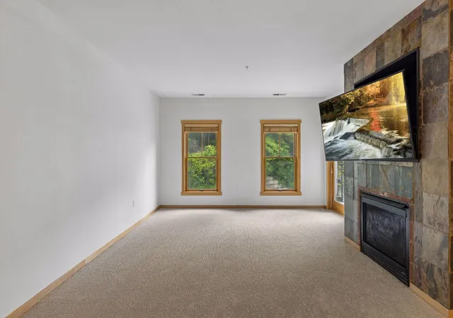 Photo 4 of Condo for sale at 350 Main St N #252, Stillwater, MN 55082 | MLS# 7077572 | Listing updated on 2026-09-16