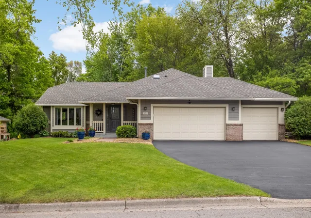 1st image of 105 Interlachen Rd, Burnsville, MN 55306 | MLS# 7077578