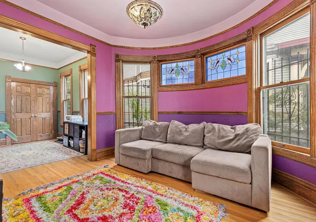 Photo 3 of Single family home for sale at 3139 2nd Avenue S, Minneapolis, MN 55408 | MLS# 7077581 | Listing updated on 2026-09-25