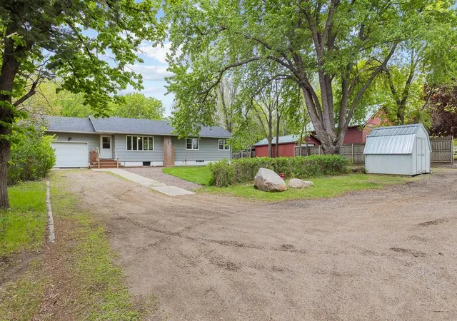 Photo 3 of Single family home for sale at 2110 Highway 75, Canby, MN 56220 | MLS# 7077616 | Listing updated on 2026-09-20