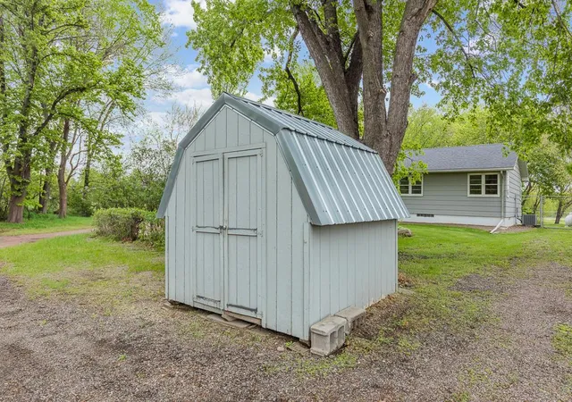 Homes for sale in Canby, MN | 2110 Hwy 75, Canby, MN 56220 | MLS# 7077616
