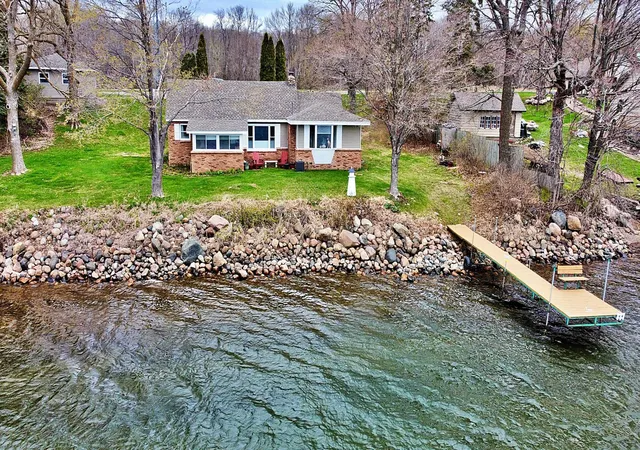 Photo 3 of Single family home for sale at 44461 Conifer St, Aitkin, MN 56431 | MLS# 7077706 | Listing updated on 2026-08-31