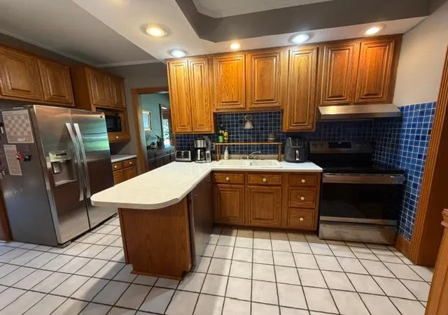 4th image of 802 N Ramsey Ave, Litchfield, MN 55355 | MLS# 7077715