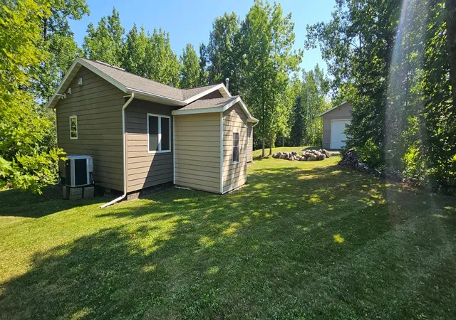 Photo 3 of Single family home for sale at 1735 Arborvitae Ln NE, Bemidji, MN 56601 | MLS# 7077723 | Listing updated on 2026-10-05