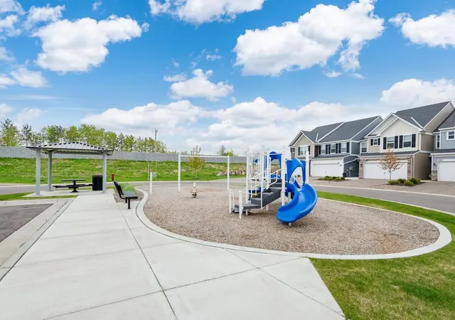 31st image of 4876 Avery Court, Saint Paul, MN 55123 | MLS# 7077742