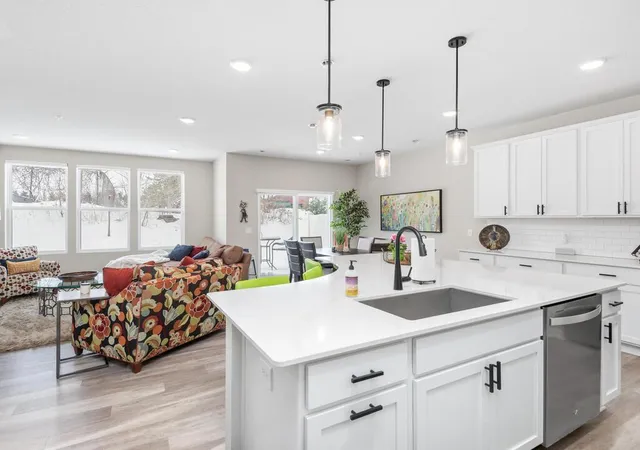 4th image of 4876 Avery Court, Saint Paul, MN 55123 | MLS# 7077742