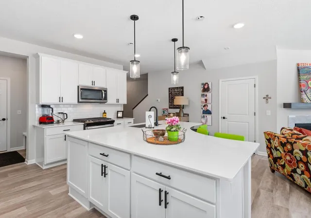 5th image of 4876 Avery Court, Saint Paul, MN 55123 | MLS# 7077742