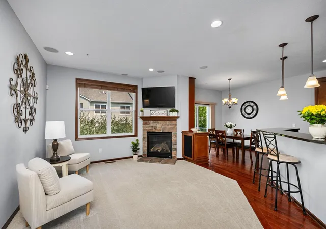 2nd image of 9531 Declaration Dr, Chanhassen, MN 55317 | MLS# 7077873