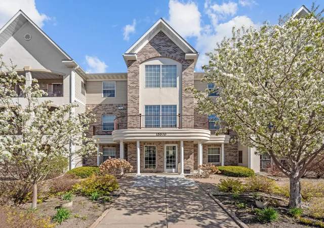 1st image of 15570 Linnet St Nw #2-109, Andover, MN 55304 | MLS# 7077942
