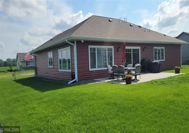 Photo 3 of Single family home for sale at 34 Evergreen Ln, Madison Lake, MN 56063 | MLS# 7077945 | Listing updated on 2026-09-14