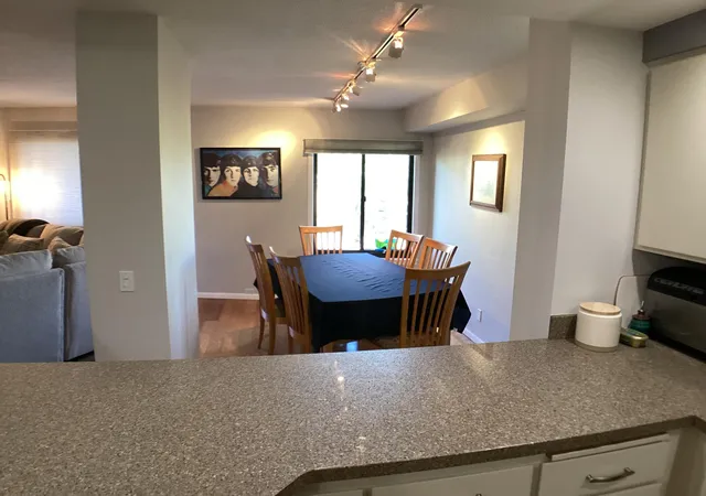 3rd image of 2950 Dean Pkwy #604, Minneapolis, MN 55416 | MLS# 7077970