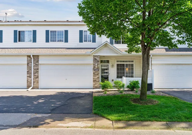 Homes for sale in Woodbury, MN | 3440 Cherry Ln #F, Woodbury, MN 55129 | MLS# 7078036