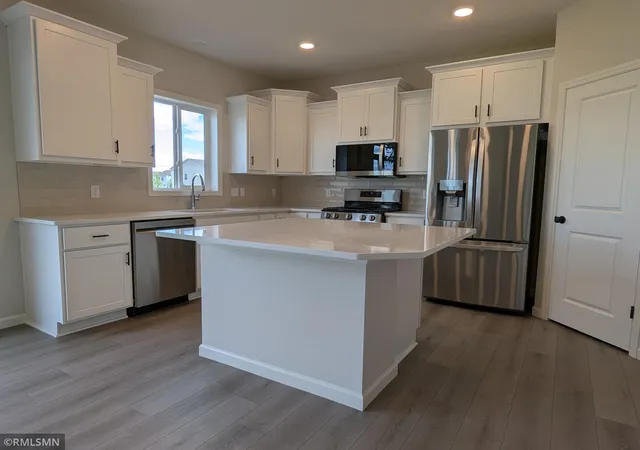 5th image of 2722 Ivy Ave Ne, Saint Michael, MN 55376 | MLS# 7078090