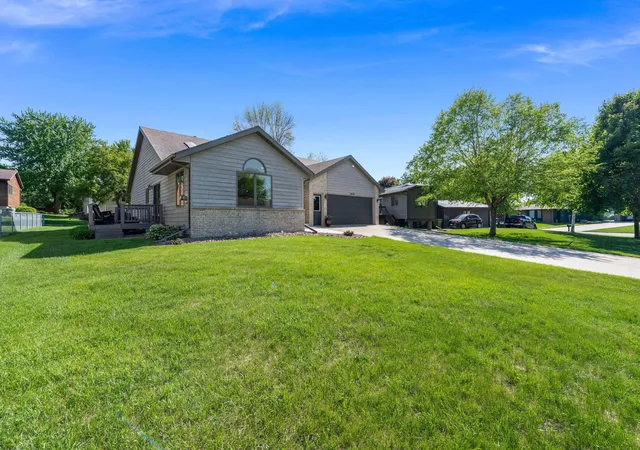 Homes for sale in Worthington, MN | 1955 Dorathea Blvd, Worthington, MN 56187 | MLS# 7078224