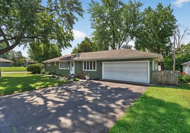 Homes for sale in Bloomington, MN | 121 E 94 1/2 St, Bloomington, MN 55420 | MLS# 7078307