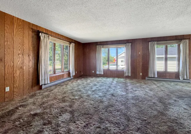 Photo 3 of Single family home for sale at 814 21st Street NW, Bemidji, MN 56601 | MLS# 7078349 | Listing updated on 2026-08-25