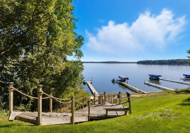 Homes for sale in Chisago City, MN | 10781 Dahl Ave, Chisago City, MN 55013 | MLS# 7078475