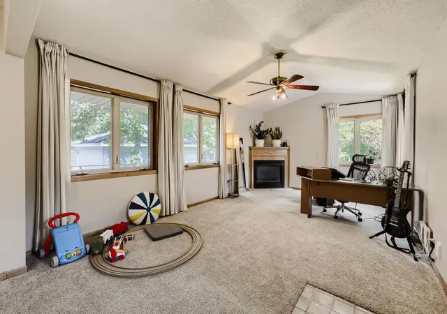 Homes for sale in Brooklyn Center, MN | 3718 Commodore Dr, Brooklyn Center, MN 55429 | MLS# 7078585
