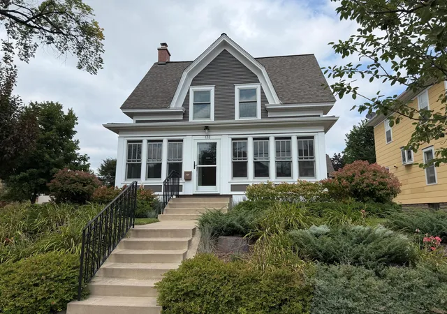 Photo 3 of Single family home for sale at 132 W 36th Street, Minneapolis, MN 55408 | MLS# 7078621 | Listing updated on 2026-10-05