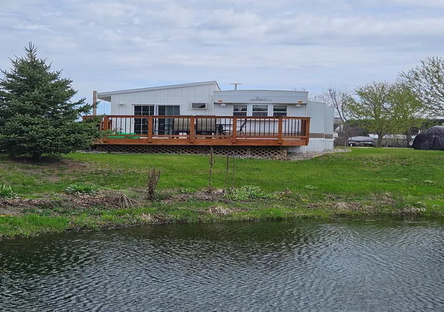 Homes for sale in Detroit Lakes, MN | 1540 S Us 59 Hwy S #702, Detroit Lakes, MN 56501 | MLS# 7078626