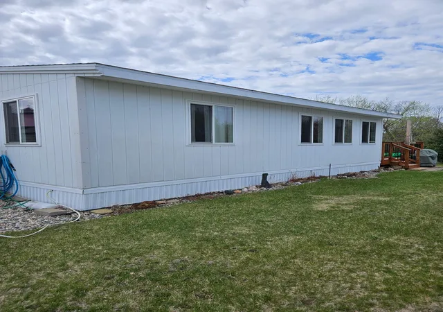 Homes for sale in Detroit Lakes, MN | 1540 S Us 59 Hwy S #702, Detroit Lakes, MN 56501 | MLS# 7078626