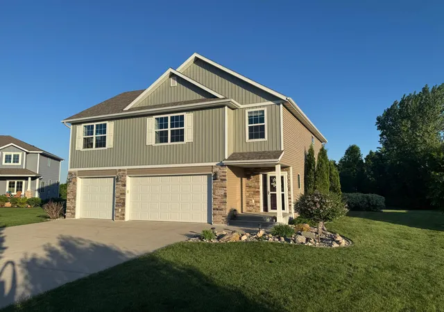 Photo 1 of Single family home for sale at 2414 Valley View, Hawley, MN 56549 | MLS# 7078662 | Listing updated on 2026-09-02