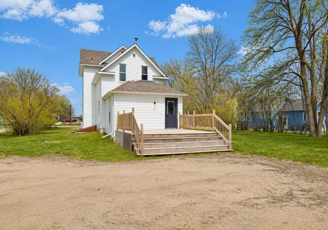 Homes for sale in Cokato, MN | 150 Broadway Ave S, Cokato, MN 55321 | MLS# 7078688