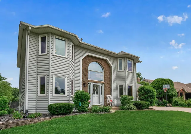 Homes for sale in Oakdale, MN | 7855 Upper 26th St N, Oakdale, MN 55128 | MLS# 7078689