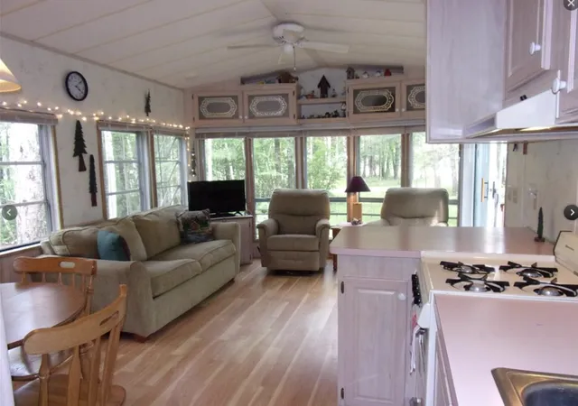 5th image of 87362 Woodstock Rd, Sturgeon Lake, MN 55783 | MLS# 7078700
