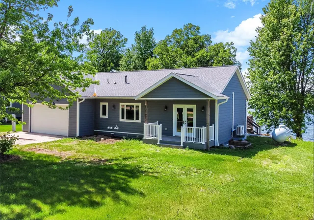 Homes for sale in Paynesville, MN | 24922 Crescent View Rd, Paynesville, MN 56362 | MLS# 7078730