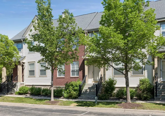 1st image of 11259 Preswick Blvd, Eden Prairie, MN 55344 | MLS# 7078758