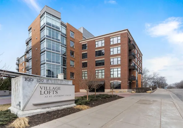 51st image of 150 2nd St Ne #B413, Minneapolis, MN 55413 | MLS# 7078815
