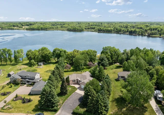 2nd image of 2405 Chad Ct, Harris, MN 55032 | MLS# 7078867