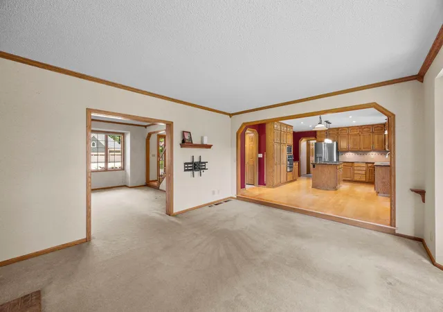 Homes for sale in Woodbury, MN | 8941 Hunters Trl, Woodbury, MN 55125 | MLS# 7078997
