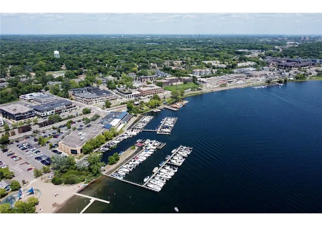 Homes for sale in Wayzata, MN | 215 Barry Avenue, Wayzata, MN 55391 | Houzeo