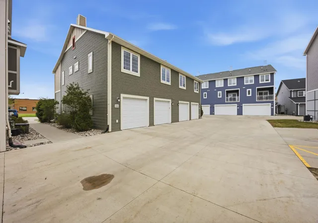 32nd image of 523 33rd Wy E #B, West Fargo, ND 58078 | MLS# 7079083