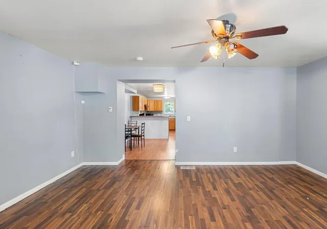 5th image of 915 3Rd Ave Nw, Faribault, MN 55021 | MLS# 7079087