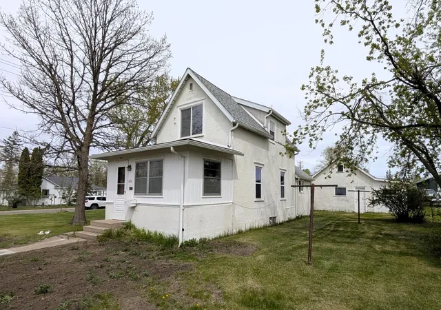 1st image of 619 14th St Nw, Bemidji, MN 56601 | MLS# 7079216