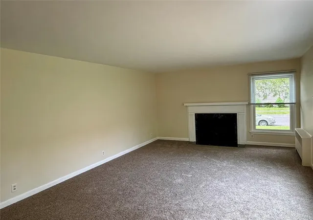 Homes for sale in Eau Claire, WI | 505 3Rd Ave, Eau Claire, WI 54703 | MLS# 7079239