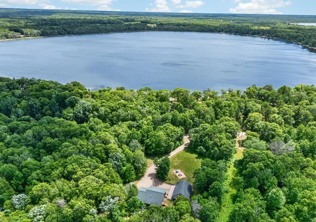 2nd image of 13066 Oakland Parkway Rd, Merrifield, MN 56465 | MLS# 7079243
