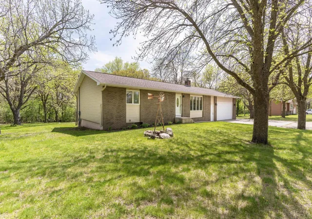 Homes for sale in Fergus Falls, MN | 23380 County Hwy 1, Fergus Falls, MN 56537 | MLS# 7079246
